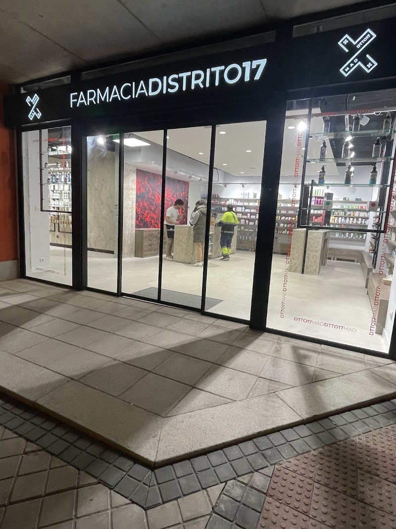 Farmacia Distrito 17