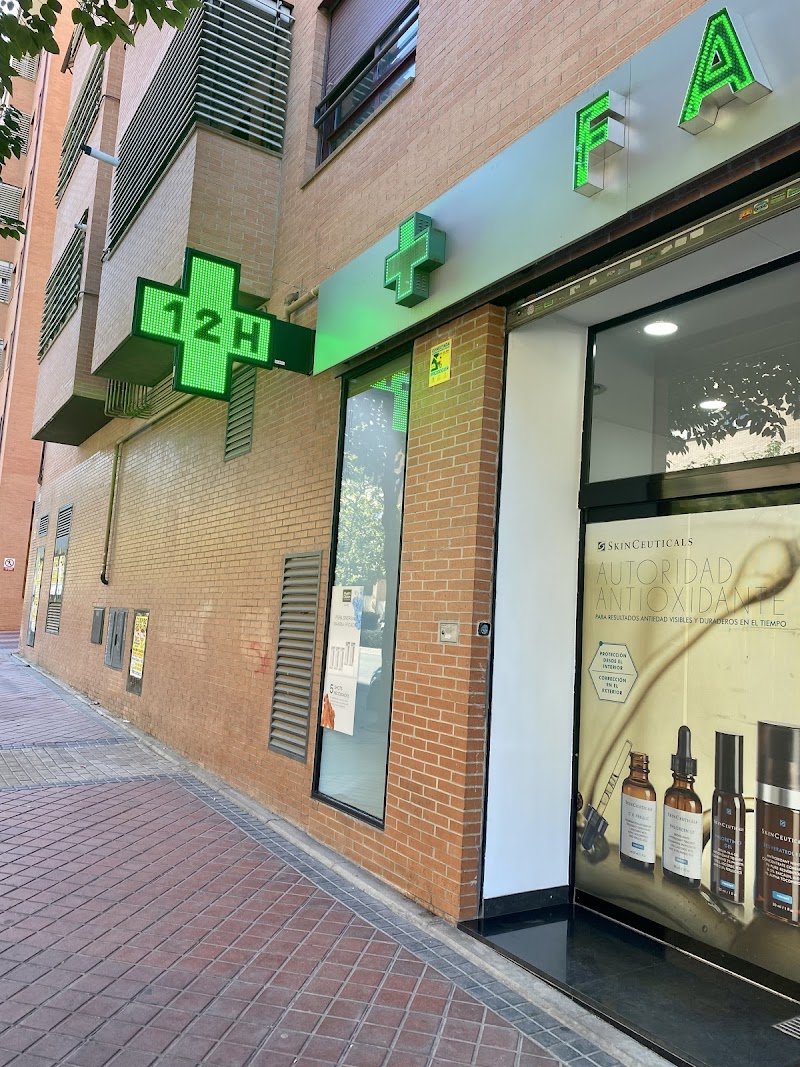 Farmacia Francisca Galán López Av Gran Vía del Este
