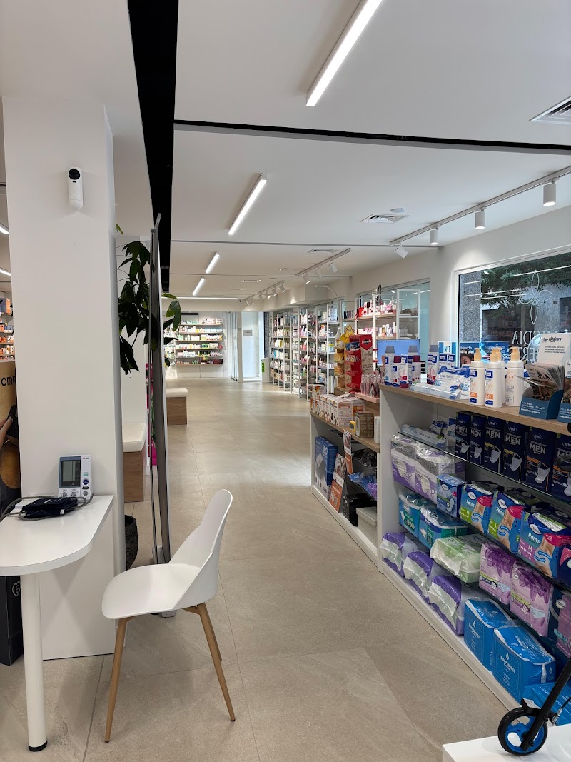 FARMACIA LA MASINI (fcia Maria Fernández Boada)