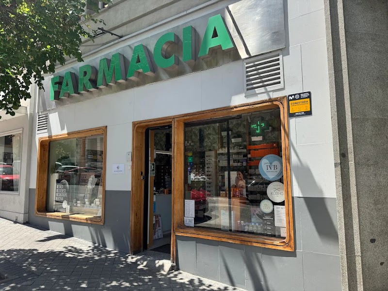 Farmacia Marina Sáez 12 horas (Barrio Salamanca - María de Molina)