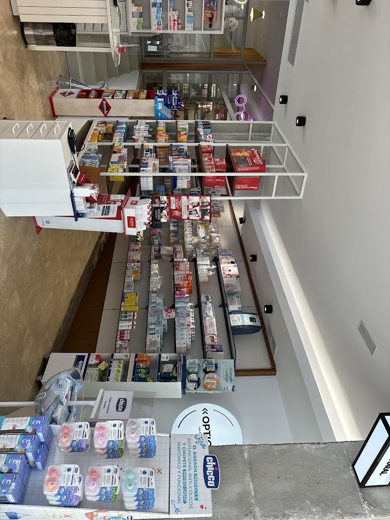 Farmacia Óptica Les Carolines- Fira de Mostres