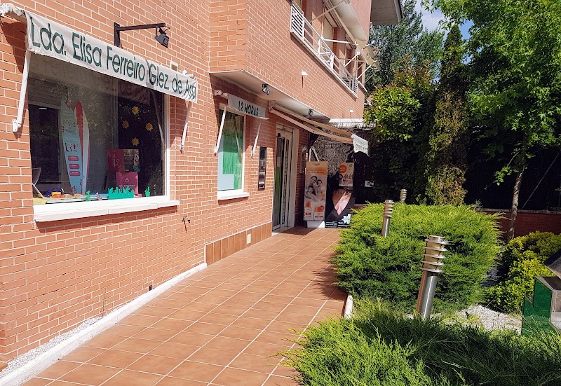 Farmacia-Ortopedia la Zarzuela 365 días - Elisa Ferreiro