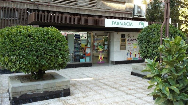 Farmacia Perea Tajuelo - Vinateros 53