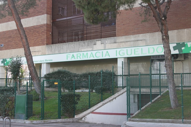 Raquel Manzanero Arias FARMACIA IGUELDO